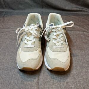 New Balance Cream and Olive Sneakers